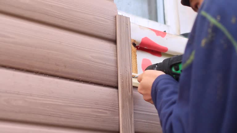 How To Choose The Right Materials for Your Siding Installation in 'Petersburg, AK